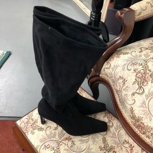 Donald J Pliner boots !